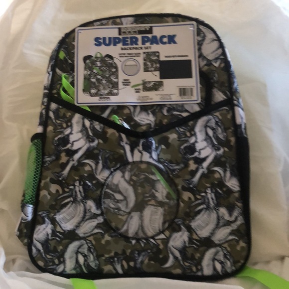 MAD MAVERICK ACCESSORY DESIGN - Picture 5 of 6